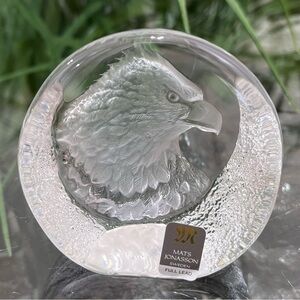 Signed Mats Jonasson Lead Crystal Intaglio Etched American Eagle Paperweight